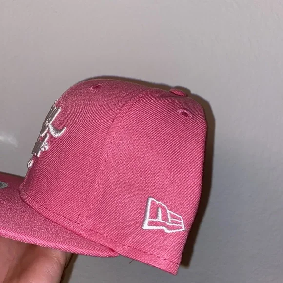 Rolling Loud Pink SnapBack Hat - Picture 2 of 4